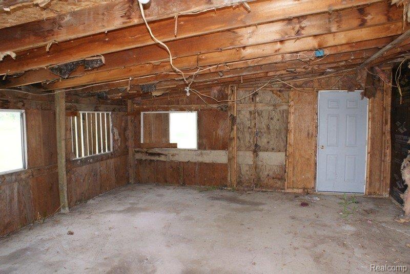 4087 Peters Road Columbiaville, MI 48421 - Photo 18 of 18 DSC02265