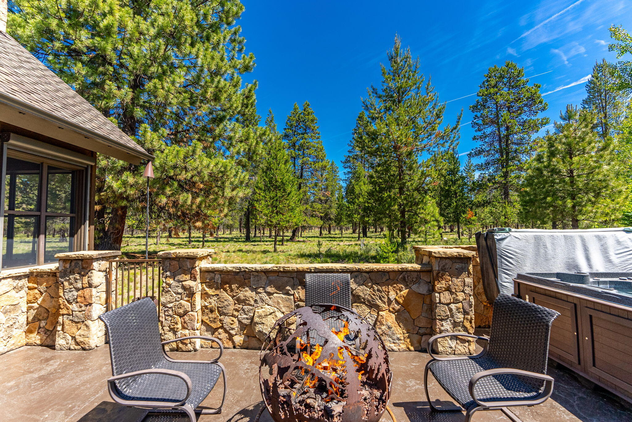 56545 Sunstone Loop, Unit 121 Bend, OR 97707 - Photo 57 of 148 79-web-or-mls-Riley Visuals-79