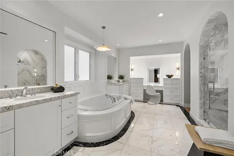 $6,995,000 | 15 Seabluff, Newport Beach, CA 92660
