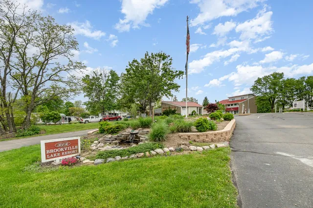 $92,900 | 162 West Old State Road 101, Unit 162, Liberty, IN 47353