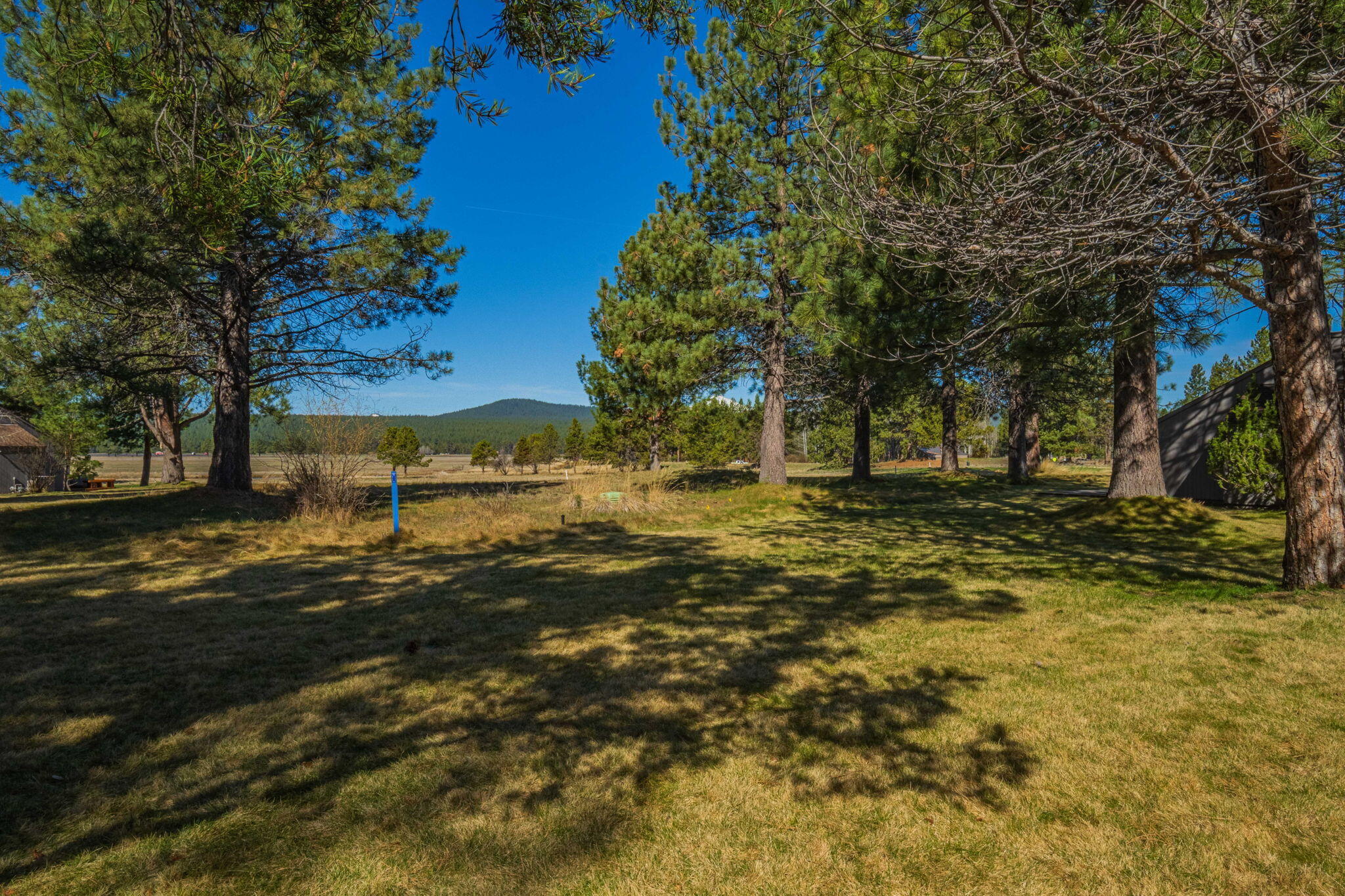 57258 Island Road, Unit 58 Sunriver, OR 97707 - Photo 27 of 30 27-web-or-mls-58 Meadow House-27