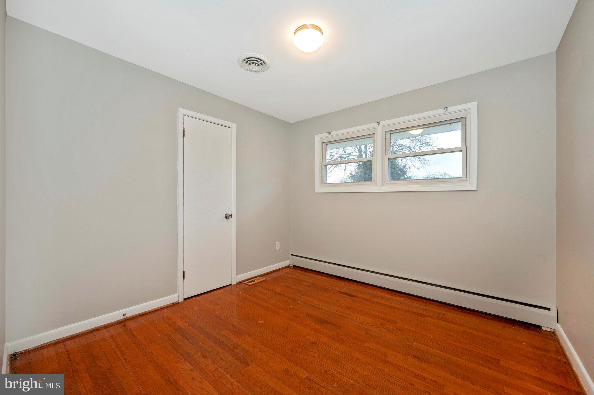 2401 Flag Marsh Road Mount Airy, MD 21771 - Photo 26 of 53 Bedroom 3
