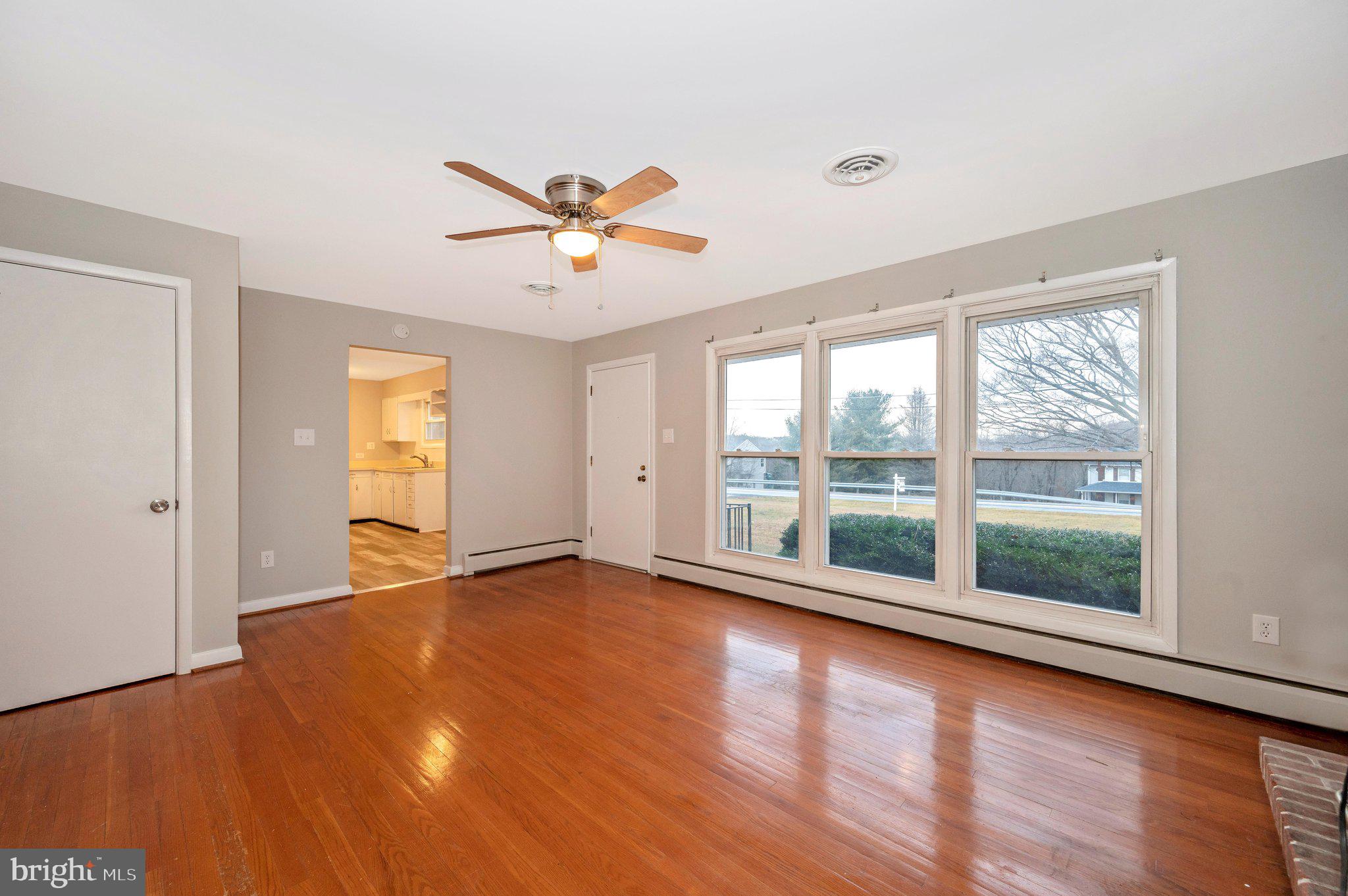 2401 Flag Marsh Road Mount Airy, MD 21771 - Photo 6 of 53 Living Room