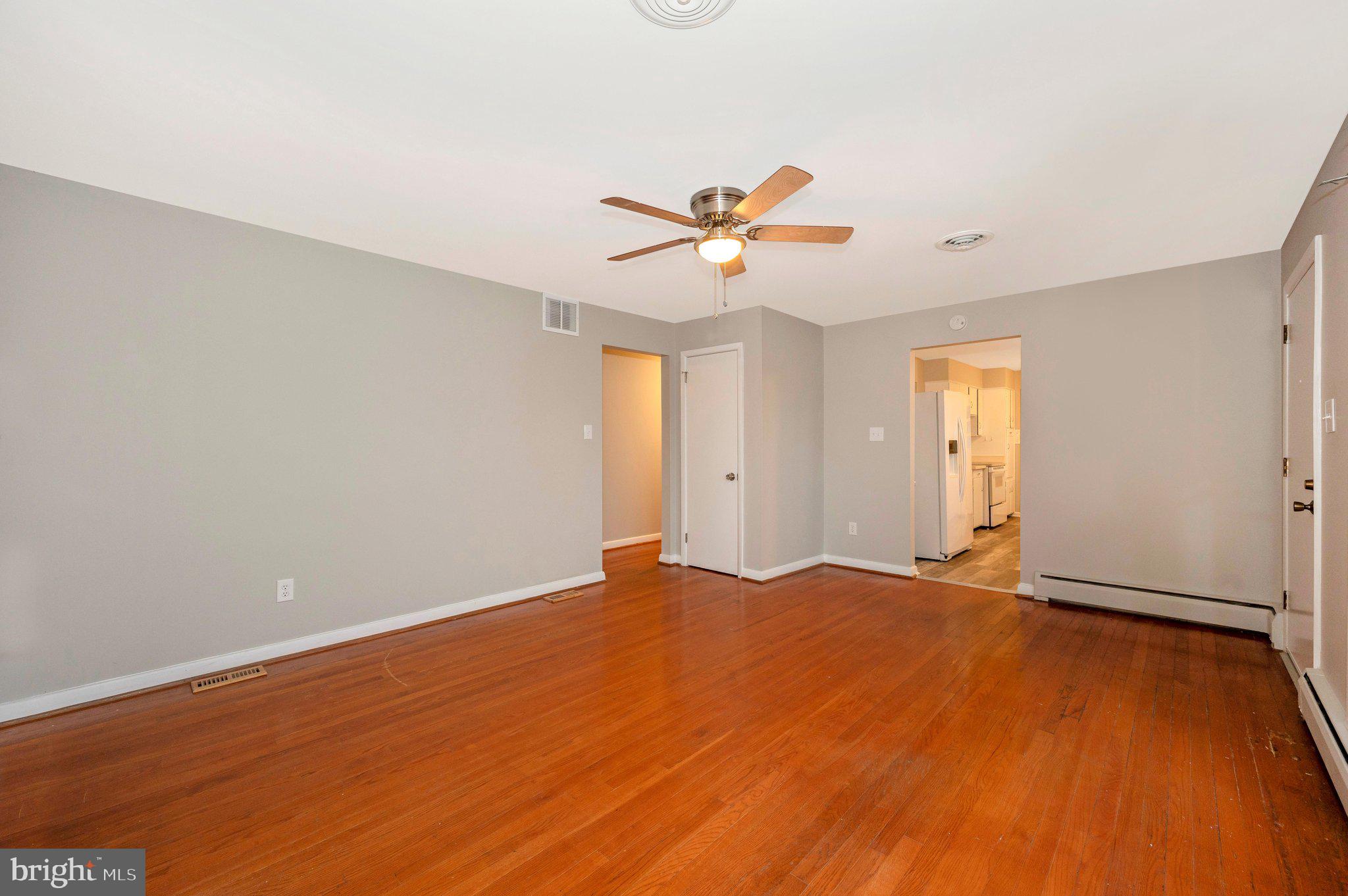 2401 Flag Marsh Road Mount Airy, MD 21771 - Photo 7 of 53 Living Room