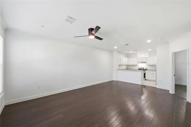 $270,000 | 2824 Shadow View Circle, Unit 2824, Maitland, FL 32751