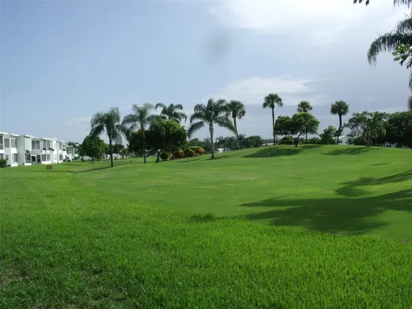 $1,500 | 2851 East Golf Boulevard, Unit 208, Pompano Beach, FL 33064