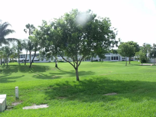 $1,500 | 2851 East Golf Boulevard, Unit 208, Pompano Beach, FL 33064