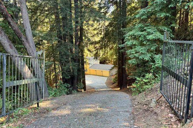 $1,390,000 | 23489 Hutchinson Road, Los Gatos, CA 95033