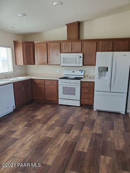 425 West Antelope Run Road Paulden, AZ 86334 - Photo 8 of 16 a kitchen with a stove and a sink