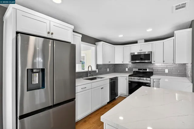 $774,800 | 2412 Alamo Street, Pinole, CA 94564