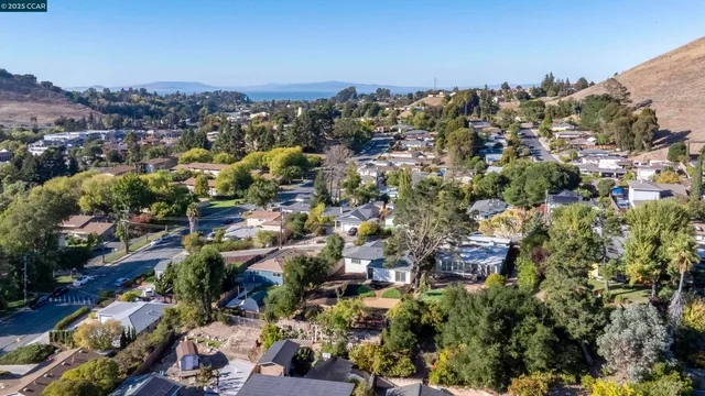 $774,800 | 2412 Alamo Street, Pinole, CA 94564