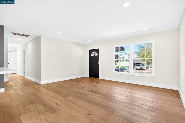 $774,800 | 2412 Alamo Street, Pinole, CA 94564