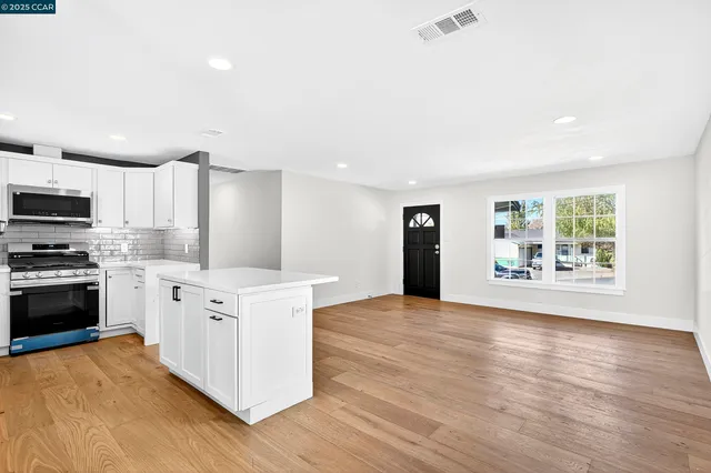 $774,800 | 2412 Alamo Street, Pinole, CA 94564