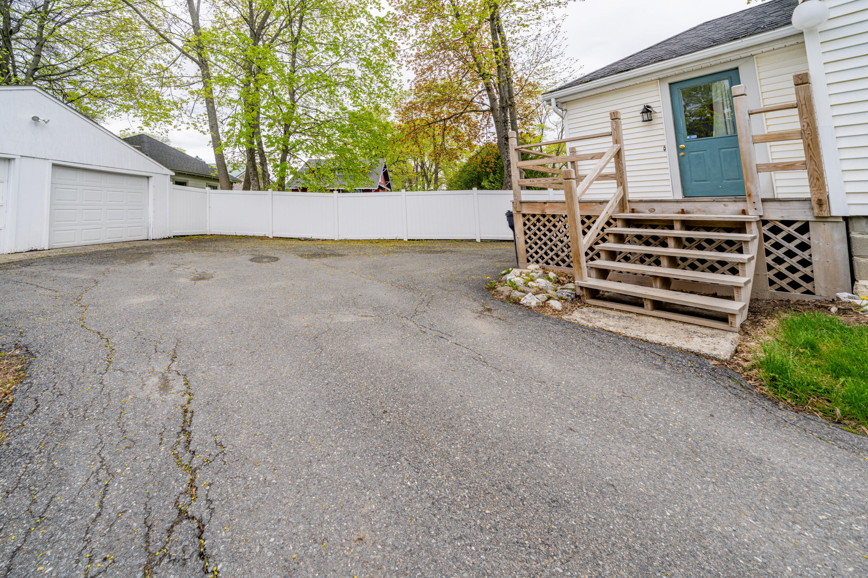 744 Hammond Street Bangor, ME 04401 - Photo 46 of 53 103 2198