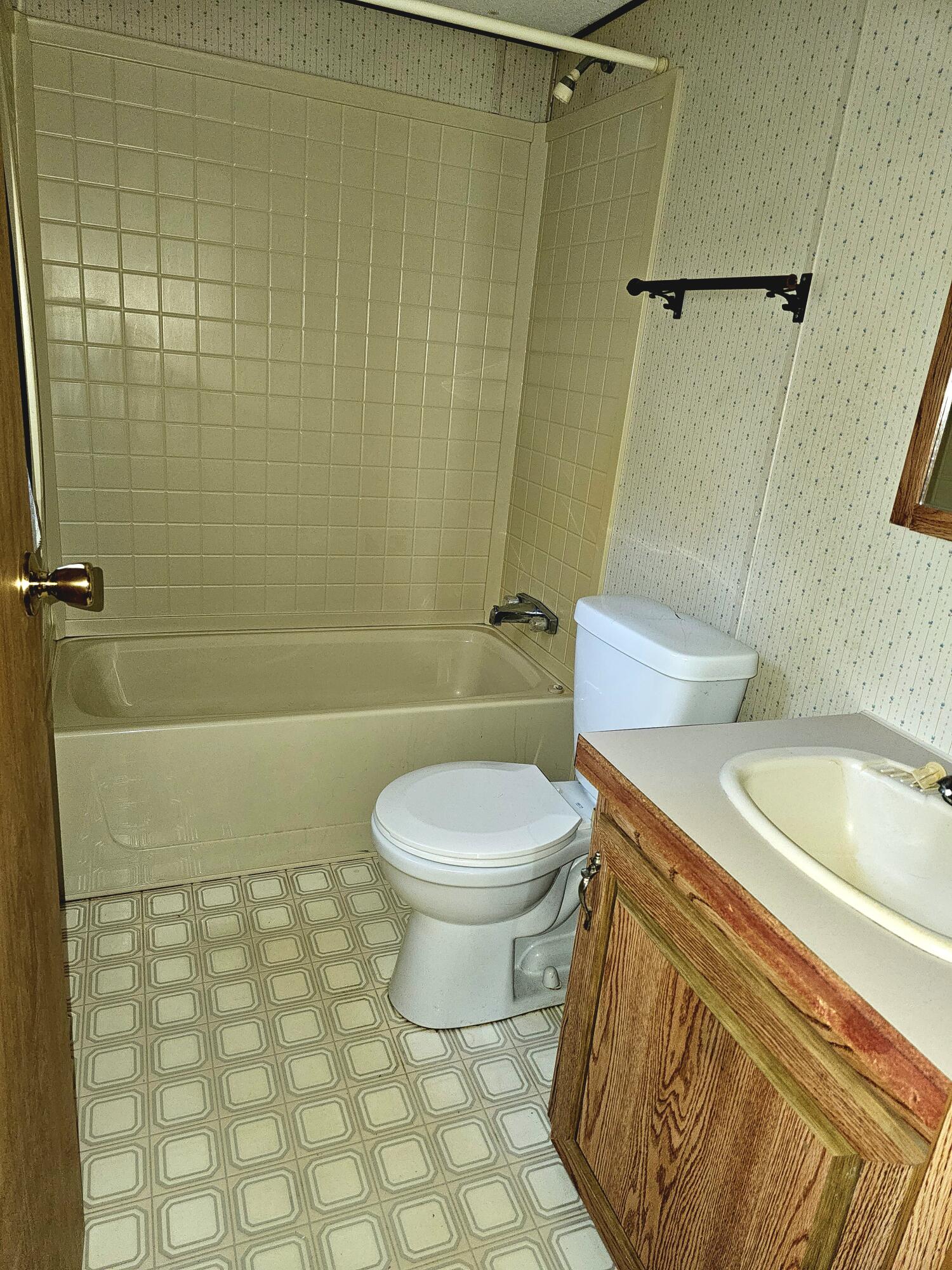 366 Parkman Road Garland, ME 04939 - Photo 9 of 22 1000032920