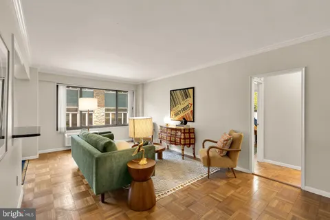 $209,500 | 3601 Wisconsin Avenue Northwest, Unit 110, Washington, DC 20016