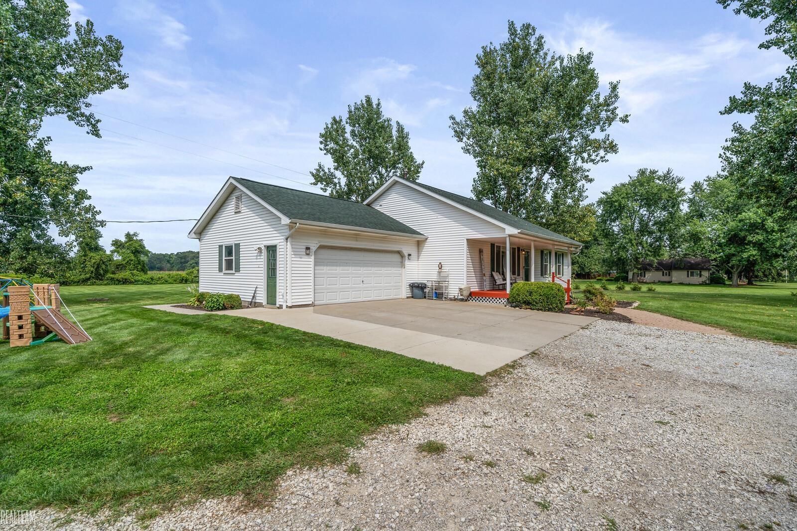 15450 Hunt Road Allenton, MI 48002 - Photo 35 of 35 50173076-27f78df2-2aad-44d2-8fce-839a9ad850a7.JPG