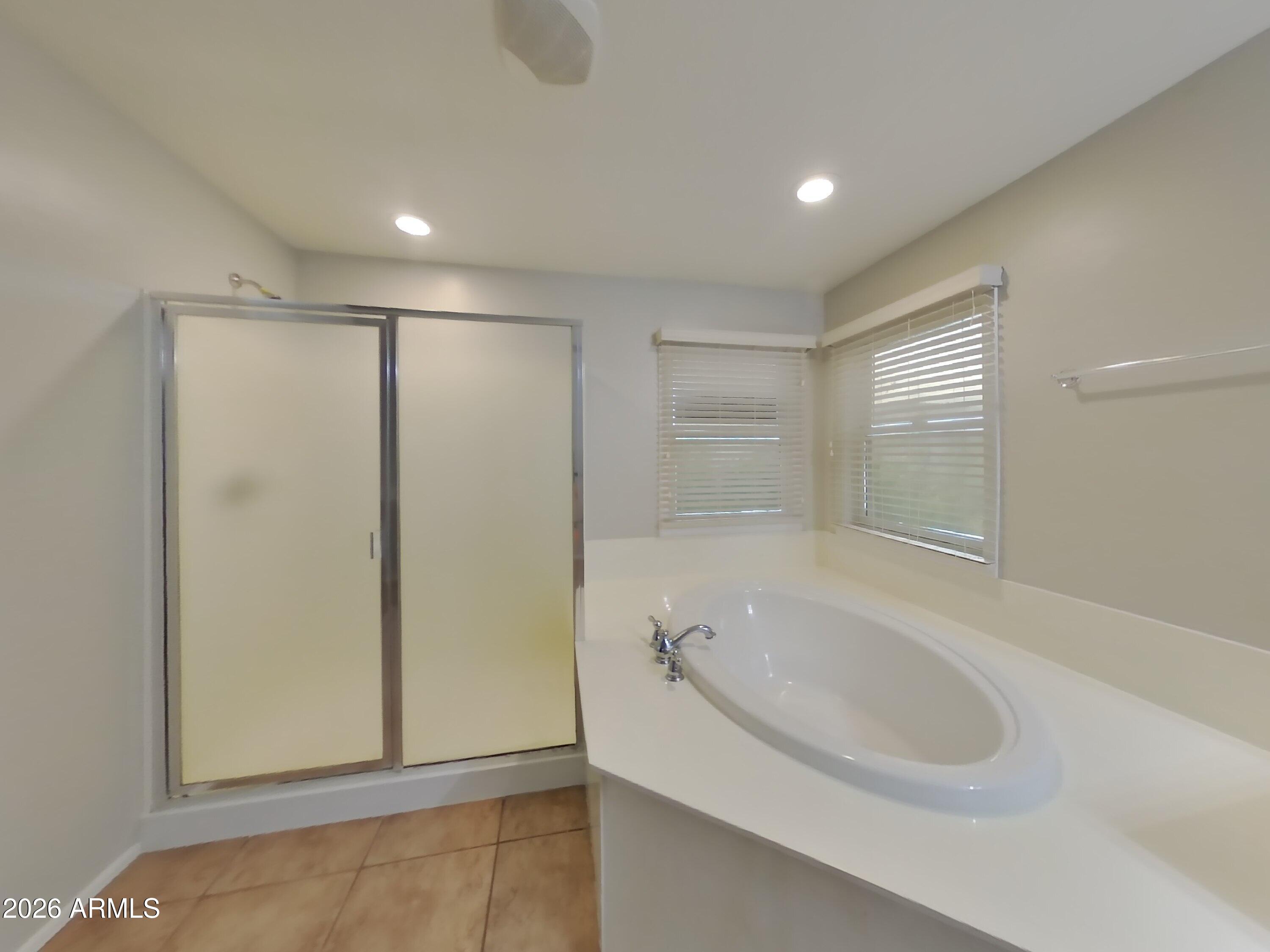 2323 Grenadine Road Phoenix, AZ 85040 - Photo 10 of 21 9_pc_IbrTDPywRf_OKDj5SwYCL_layout_0