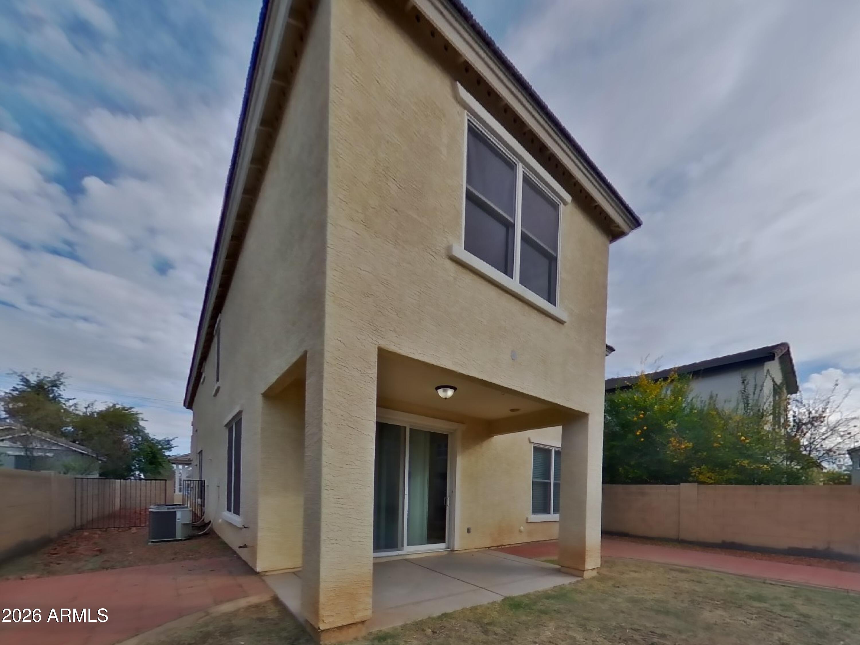 2323 Grenadine Road Phoenix, AZ 85040 - Photo 20 of 21 19_Image_Uz315edVsc