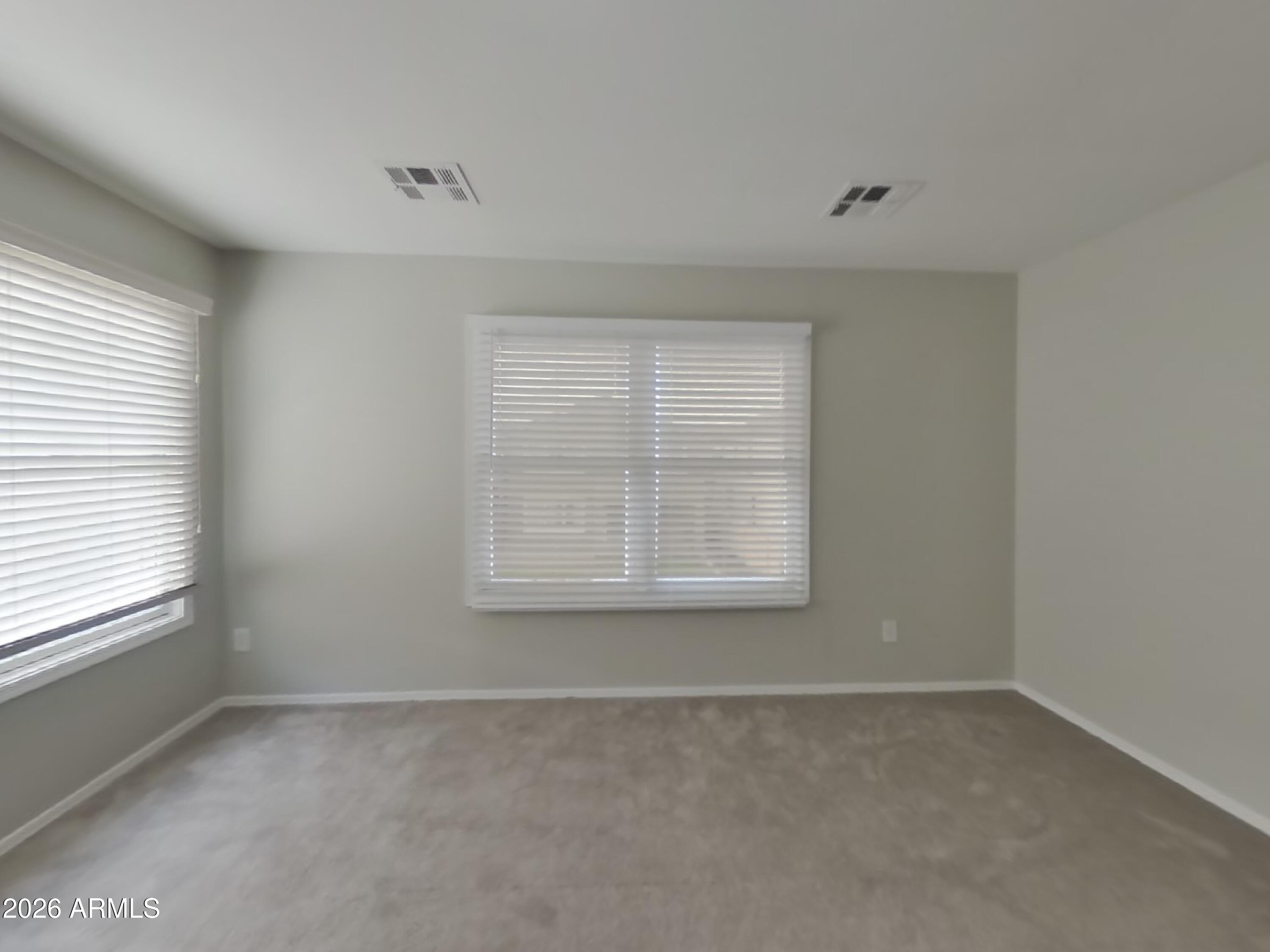 2323 Grenadine Road Phoenix, AZ 85040 - Photo 7 of 21 6_Image_udH6NU50uO