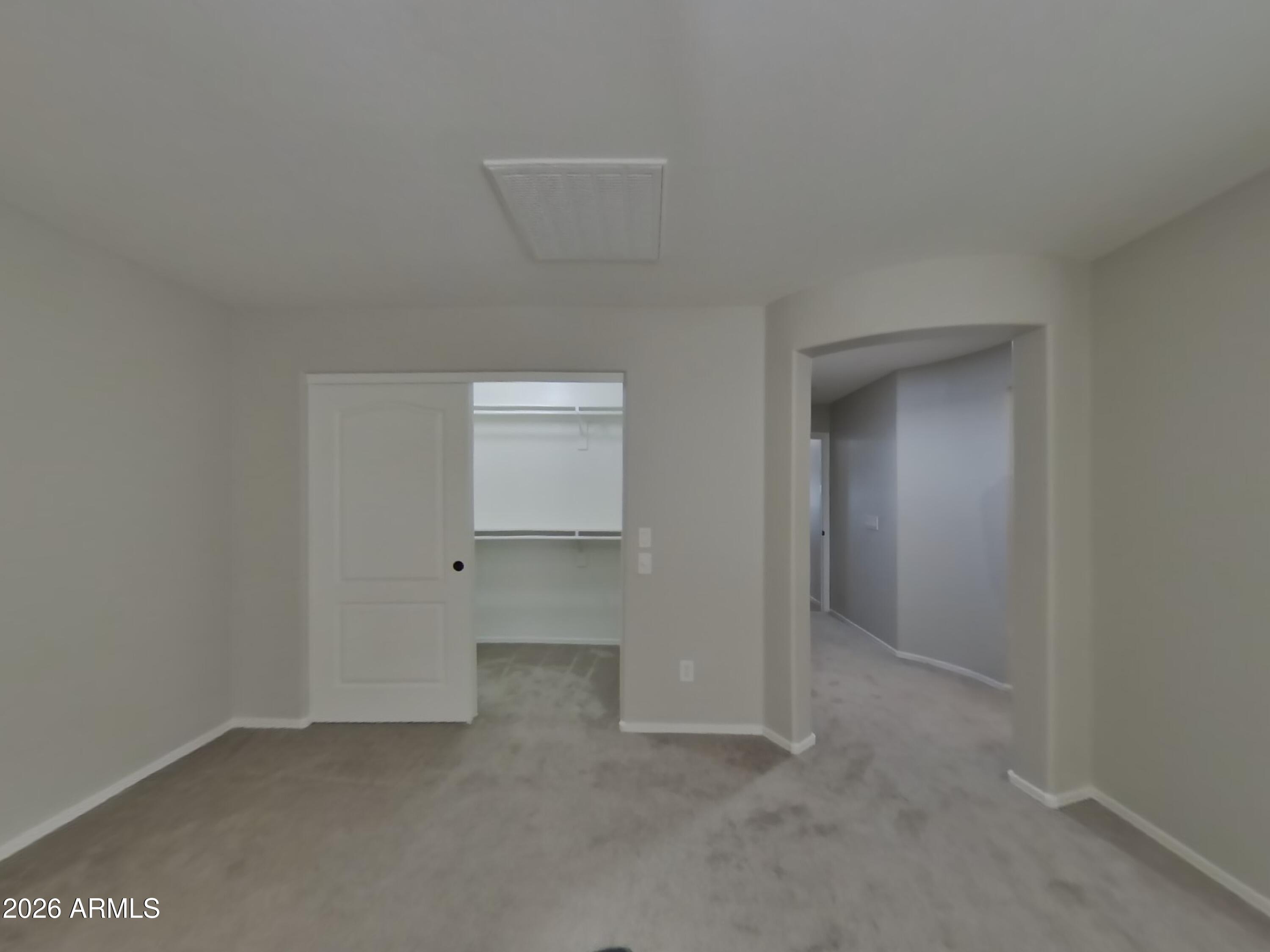 2323 Grenadine Road Phoenix, AZ 85040 - Photo 8 of 21 7_Image_v782pBv3Wq