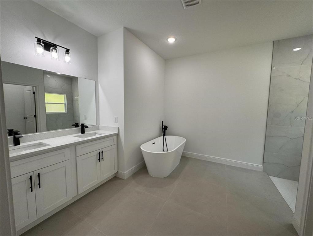 14759 Southwest 43rd Terrace Road Ocala, FL 34473 - Photo 5 of 6