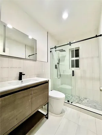 $2,450 | Victoria Park, Fort Lauderdale, FL 33301