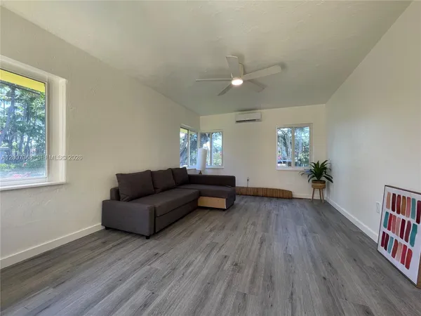 $2,450 | Victoria Park, Fort Lauderdale, FL 33301