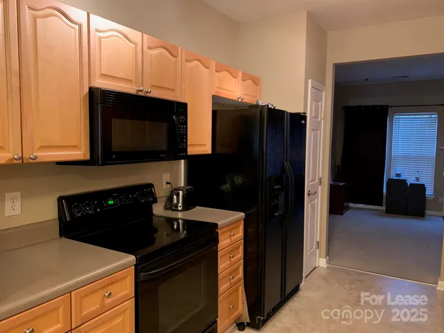 $1,750 | 19017 Coachmans Trace, Cornelius, NC 28031