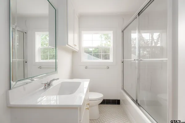 $1,450 | 2016 B Jarrell, Tyler, TX 75701