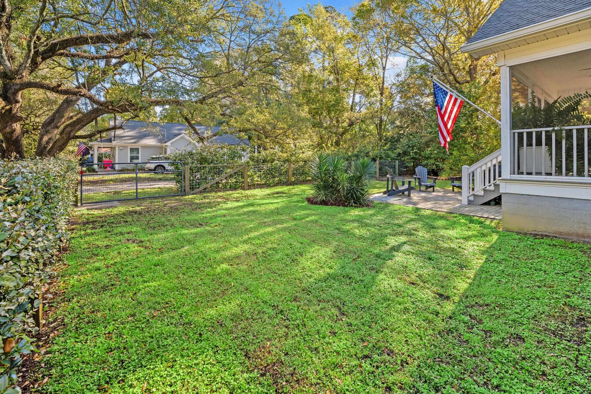 1528 Winyah Street Georgetown, SC 29440 - Photo 29 of 33