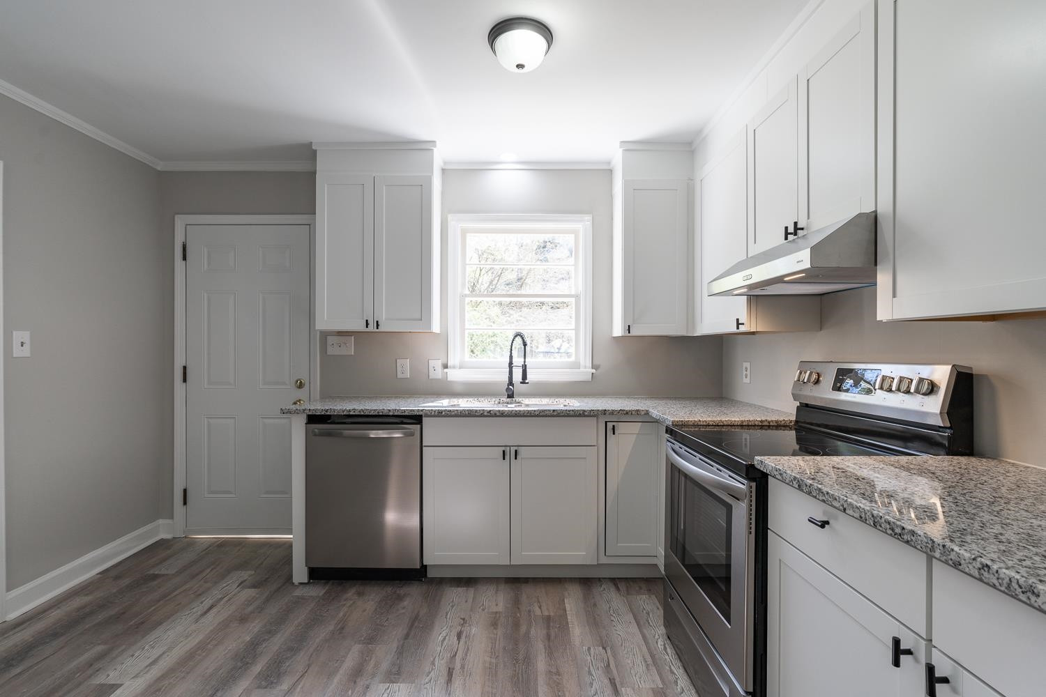 625 Locust Lane Raleigh, NC 27603 - Photo 13 of 22 Photo 13