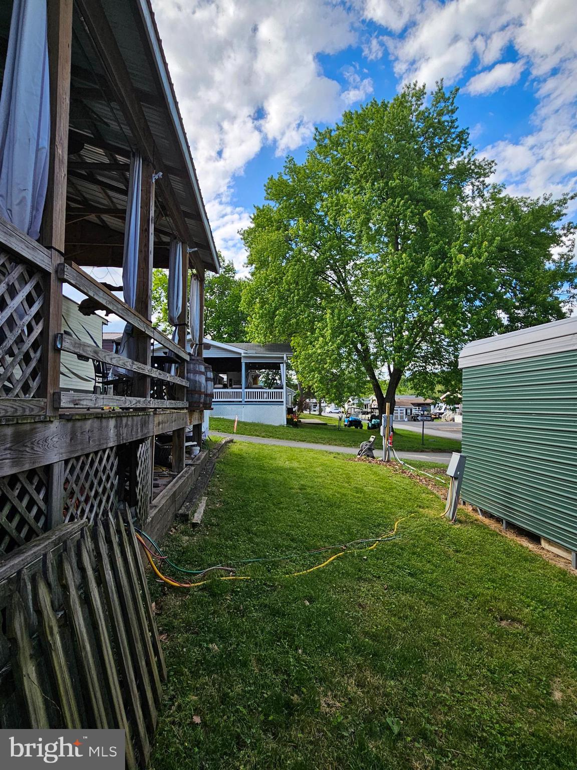 6 Block Lane Falling Waters, WV 25419 - Photo 3 of 35