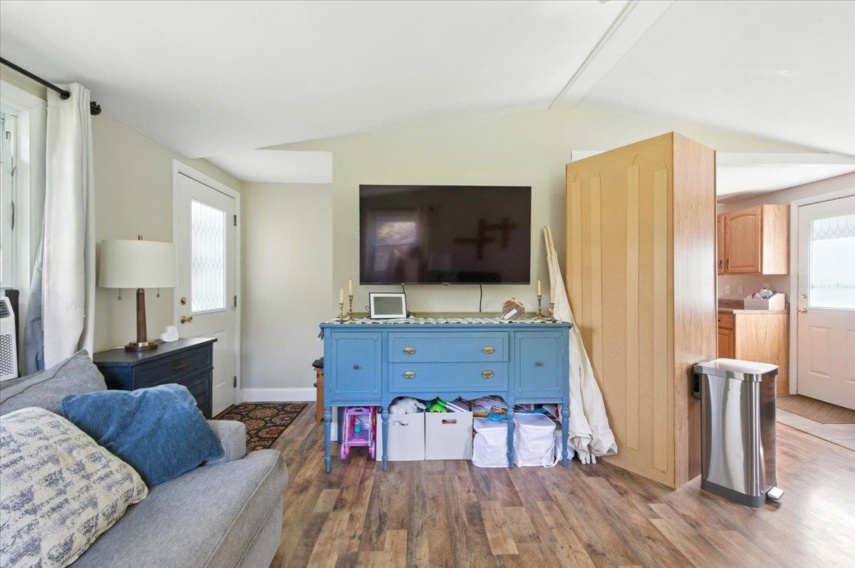 75 Ballard Road Georgia, VT 05468 - Photo 11 of 30