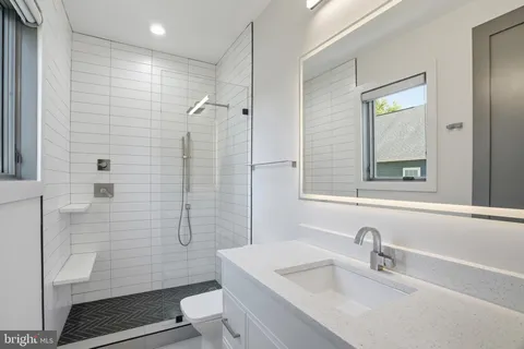 $3,199,995 | 1608 Wrightson Drive, McLean, VA 22101