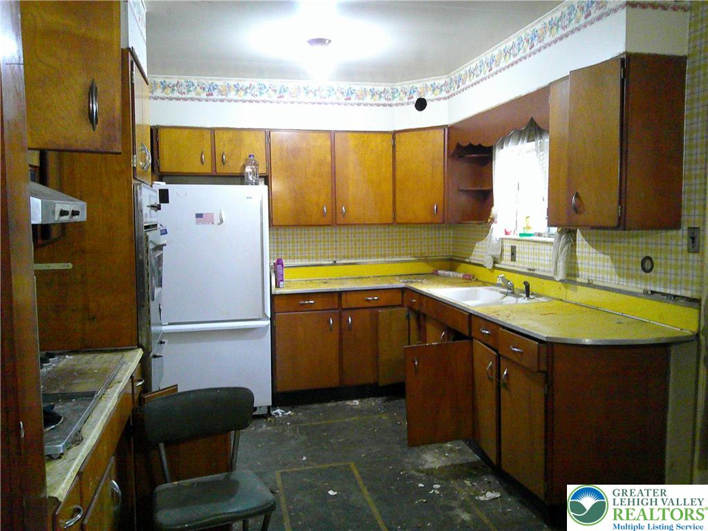414 Turkey Ridge Road Mount Bethel, PA 18343 - Photo 12 of 16 Gallery Image 12