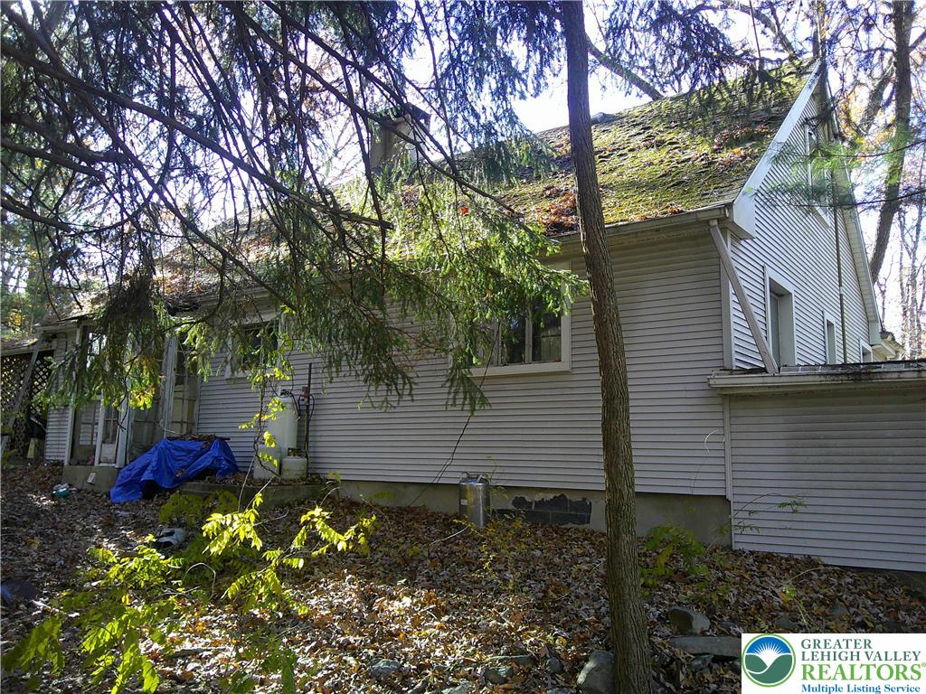 414 Turkey Ridge Road Mount Bethel, PA 18343 - Photo 4 of 16 Gallery Image 4