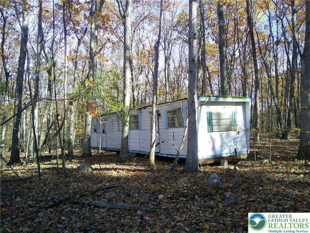 414 Turkey Ridge Road Mount Bethel, PA 18343 - Photo 7 of 16 Gallery Image 7