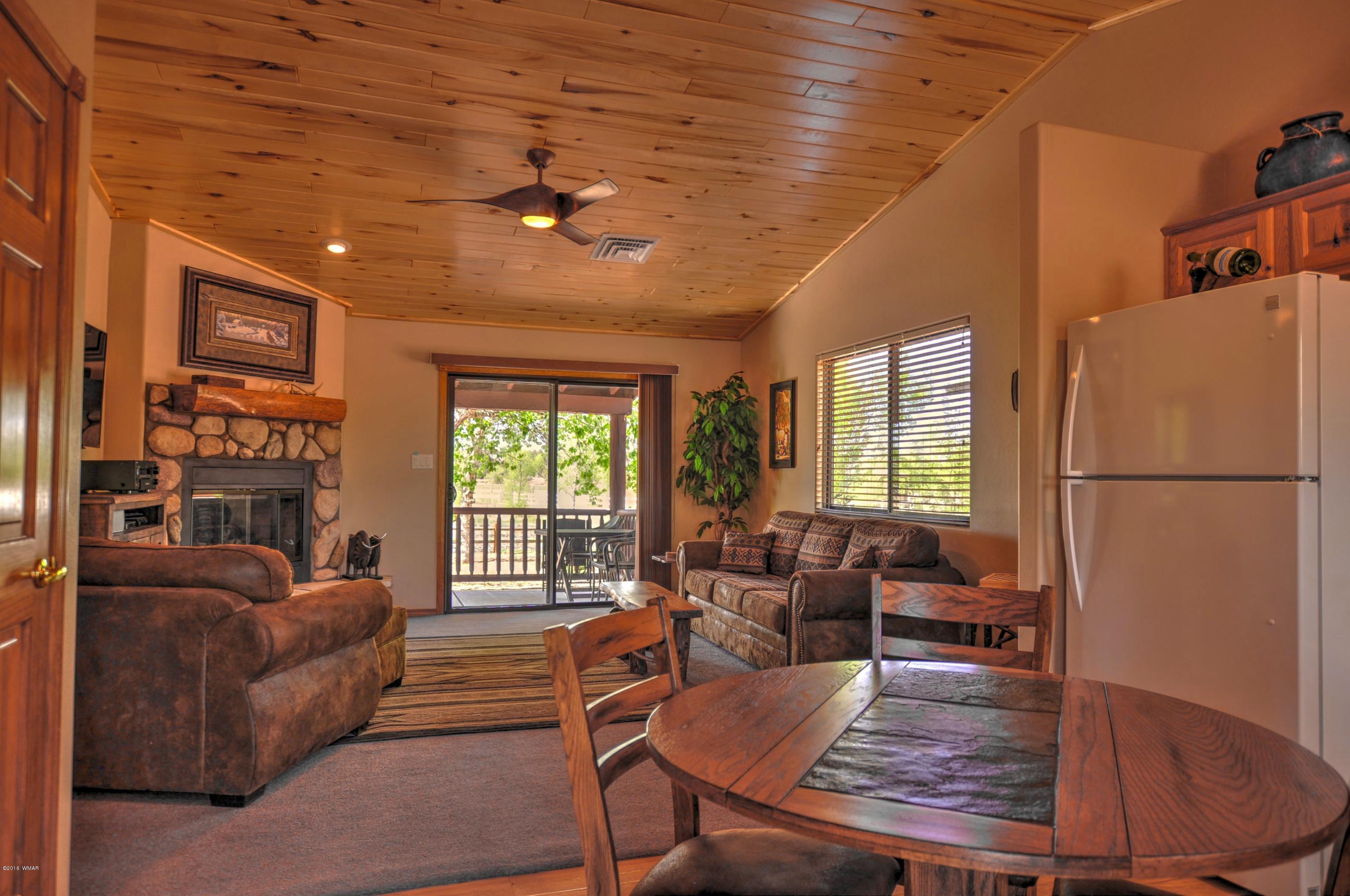 2330 Buffalo Loop Overgaard, AZ 85933 - Photo 7 of 28 Gallery Image 7