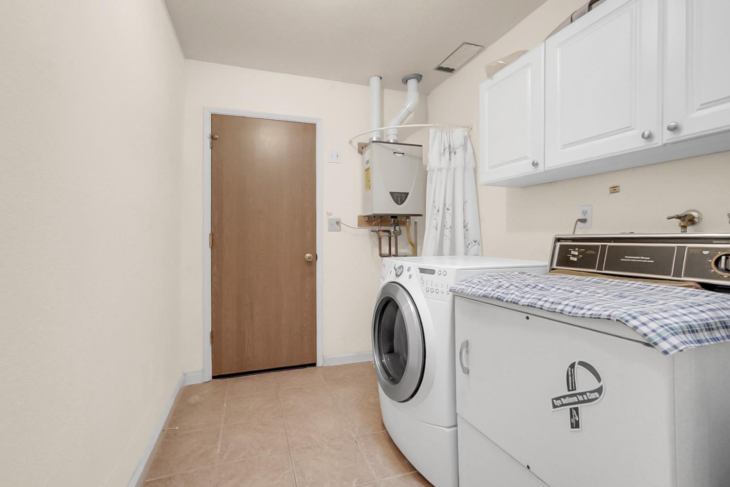 21014 Ferretti Road Groveland, CA 95321 - Photo 13 of 42