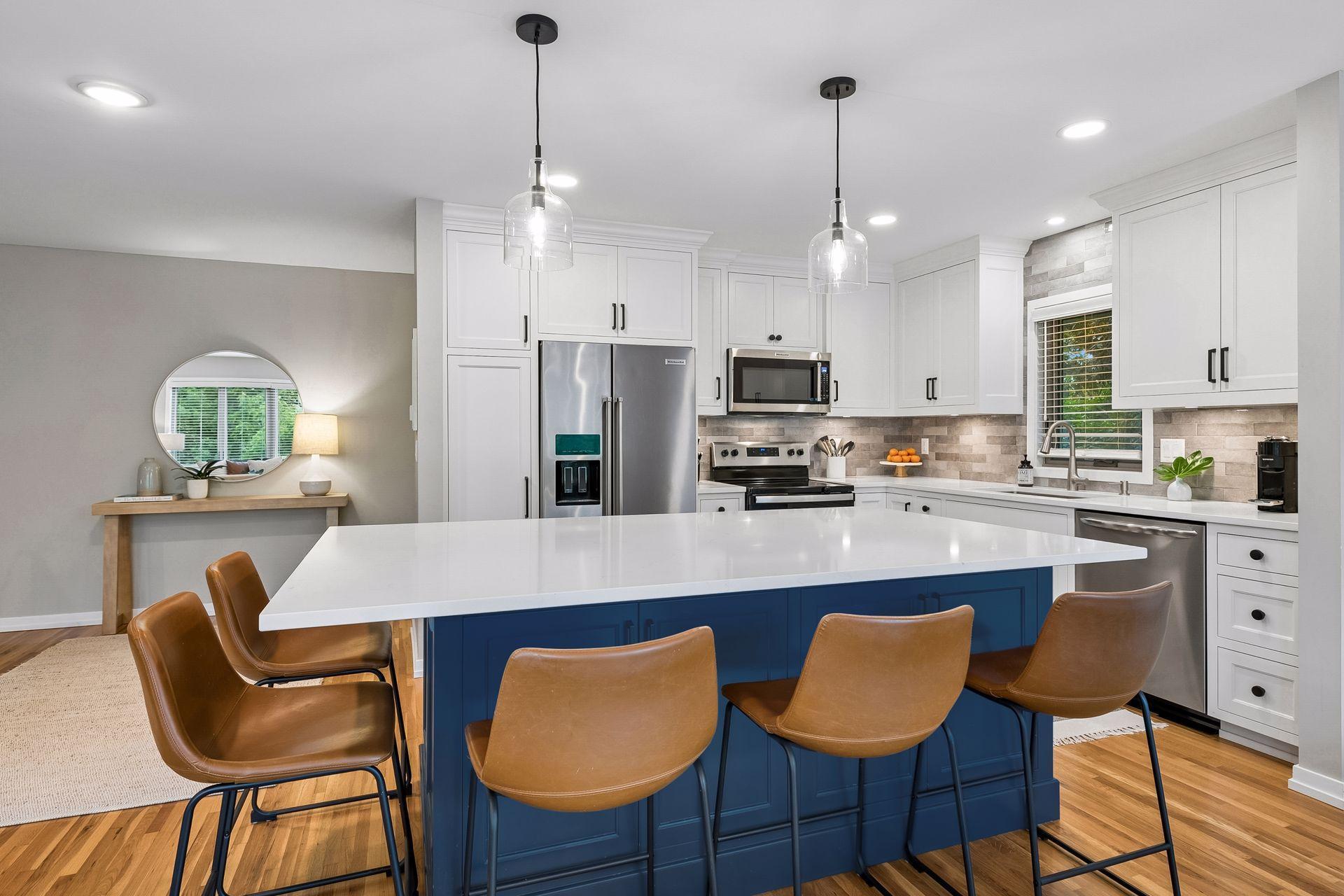 6328 Limerick Lane Edina, MN 55439 - Photo 10 of 31