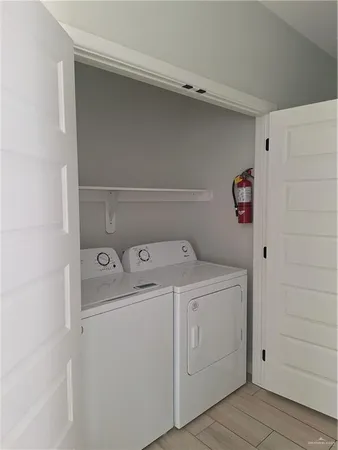 $1,200 | 1019 North Clarence Avenue, Unit 2, Edinburg, TX 78541