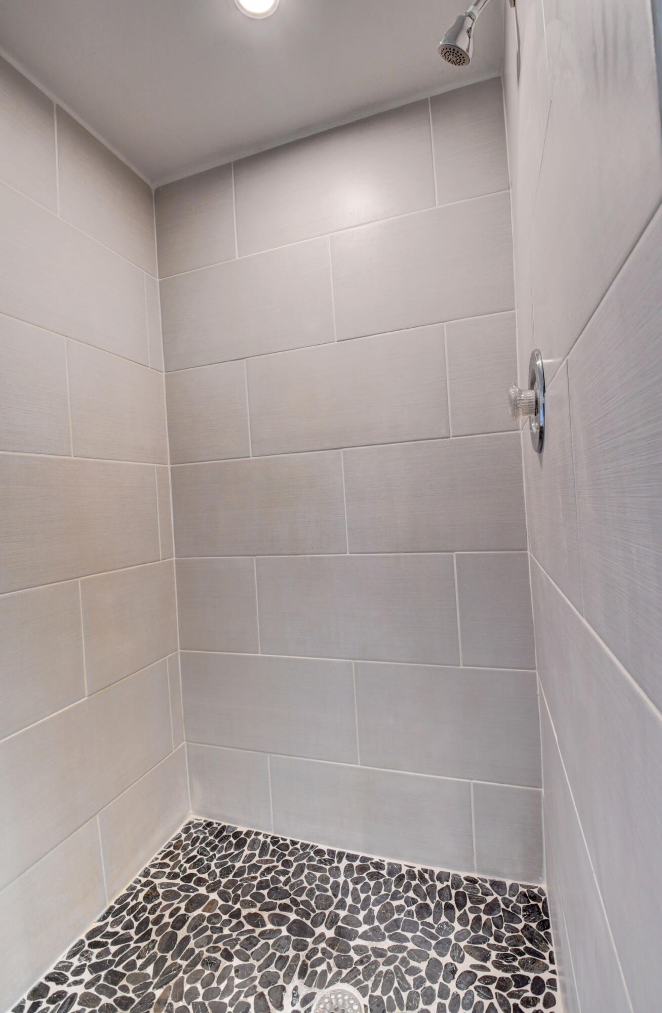 18 Royal Palm Way, Unit 202 Boca Raton, FL 33432 - Photo 23 of 51 a bathroom with a shower