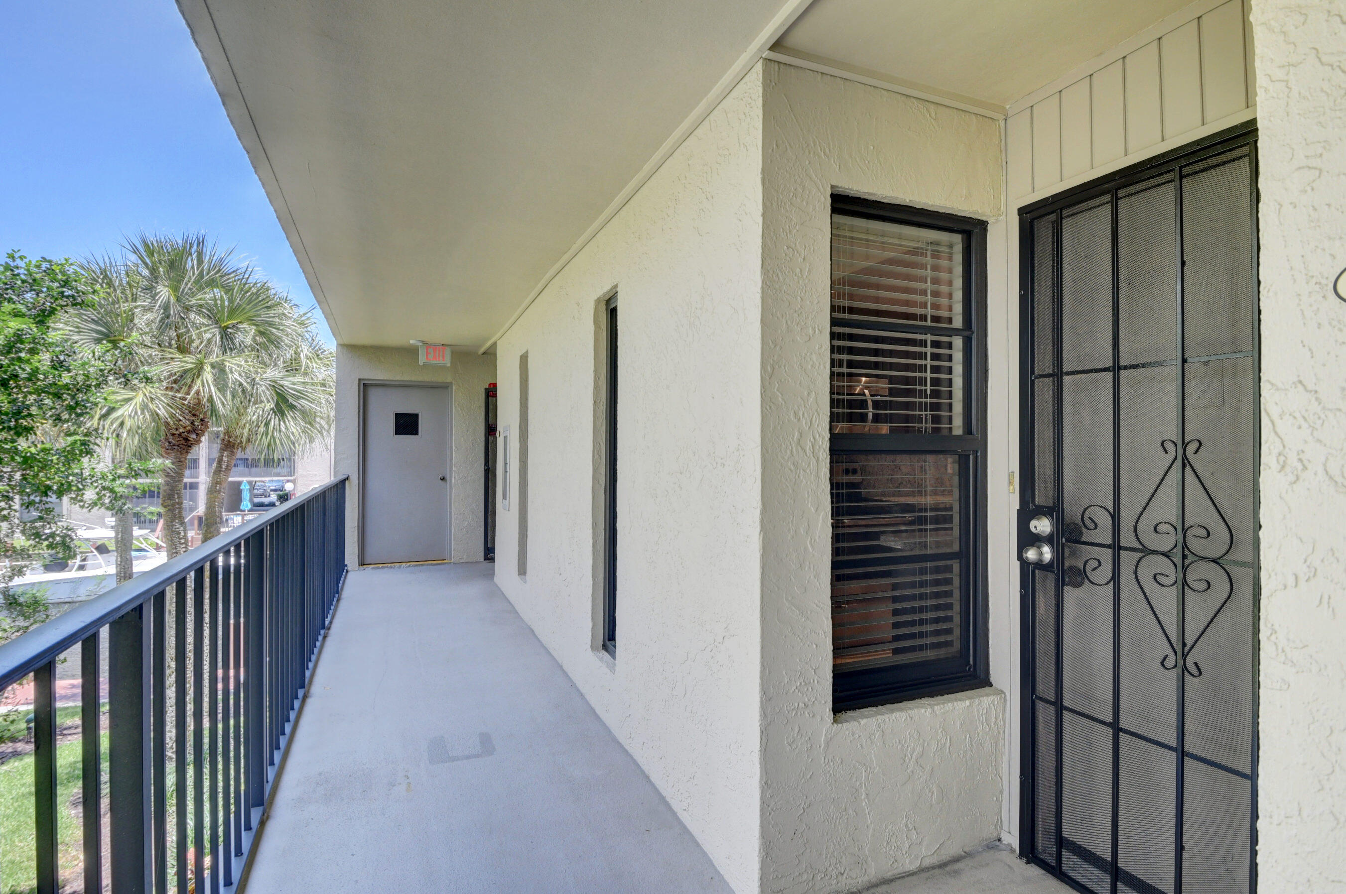 18 Royal Palm Way, Unit 202 Boca Raton, FL 33432 - Photo 3 of 51