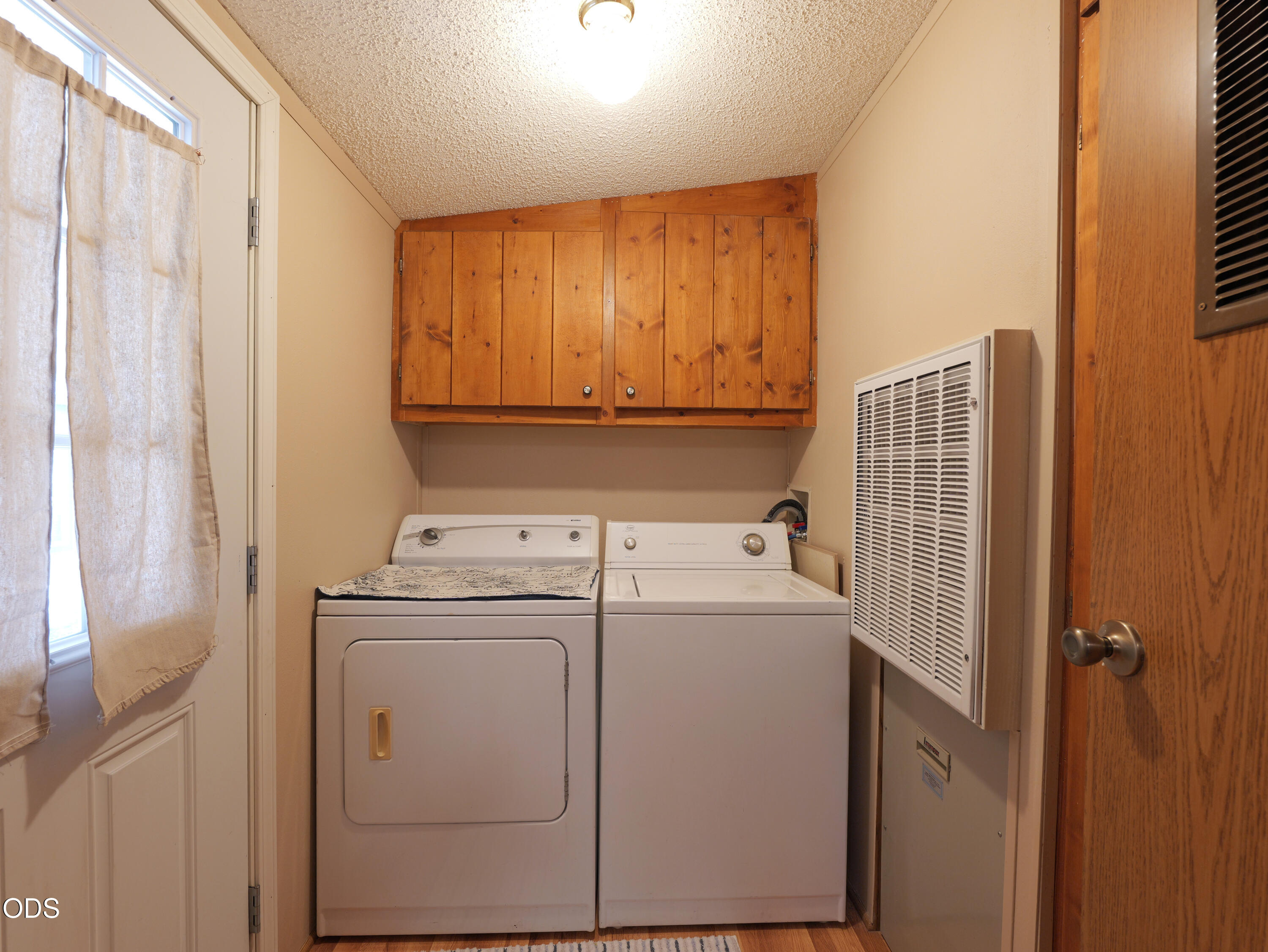 8401 Old Stage Road, Unit 65 Central Point, OR 97502 - Photo 22 of 40