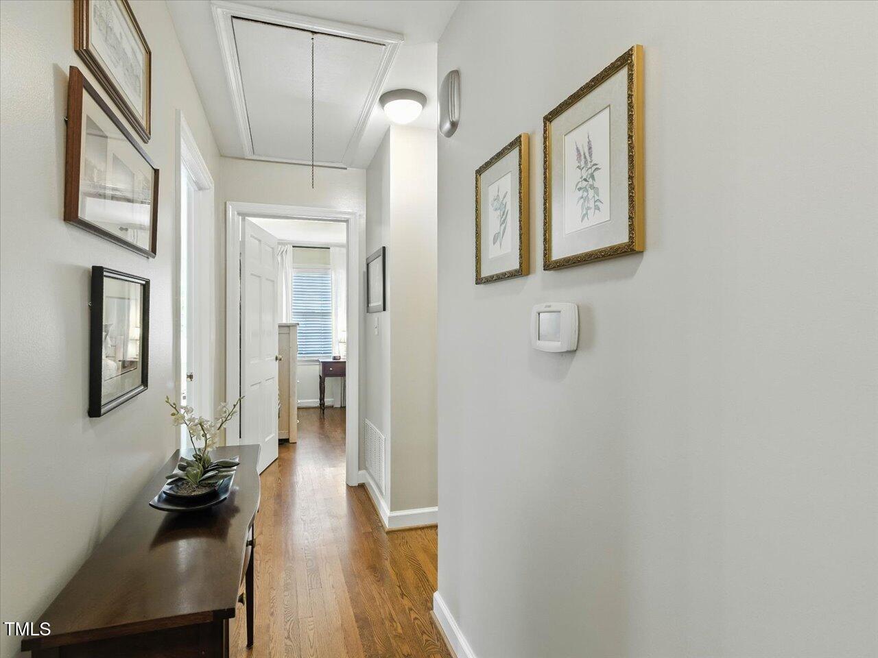 4204 Union Street Raleigh, NC 27609 - Photo 25 of 56 29-Hall