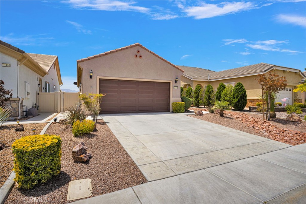 19459 Maple Creek Road Apple Valley, CA 92308 - Photo 8 of 51