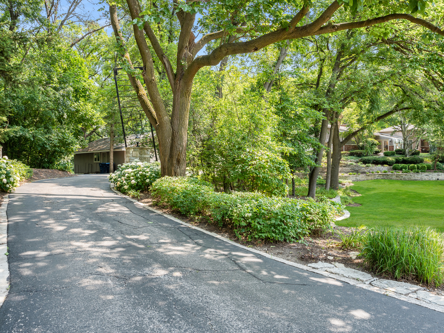41W558 Farview Road Elburn, IL 60119 - Photo 2 of 50 a view of a garden with plants