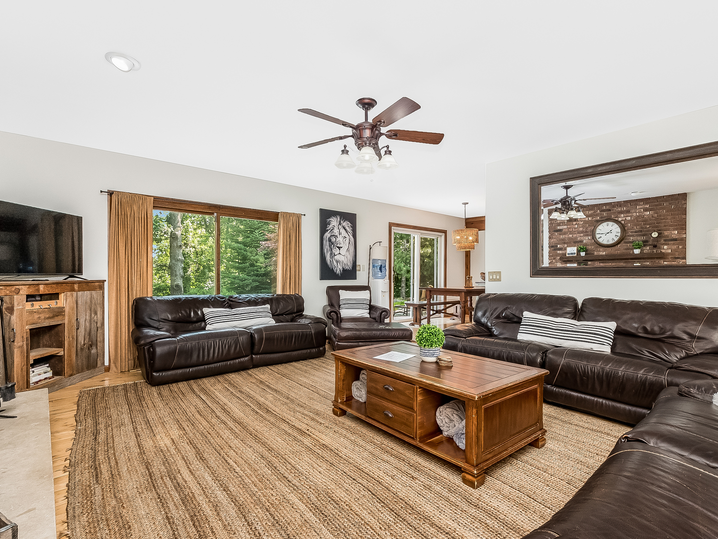 41W558 Farview Road Elburn, IL 60119 - Photo 27 of 50 a living room with furniture and a large window