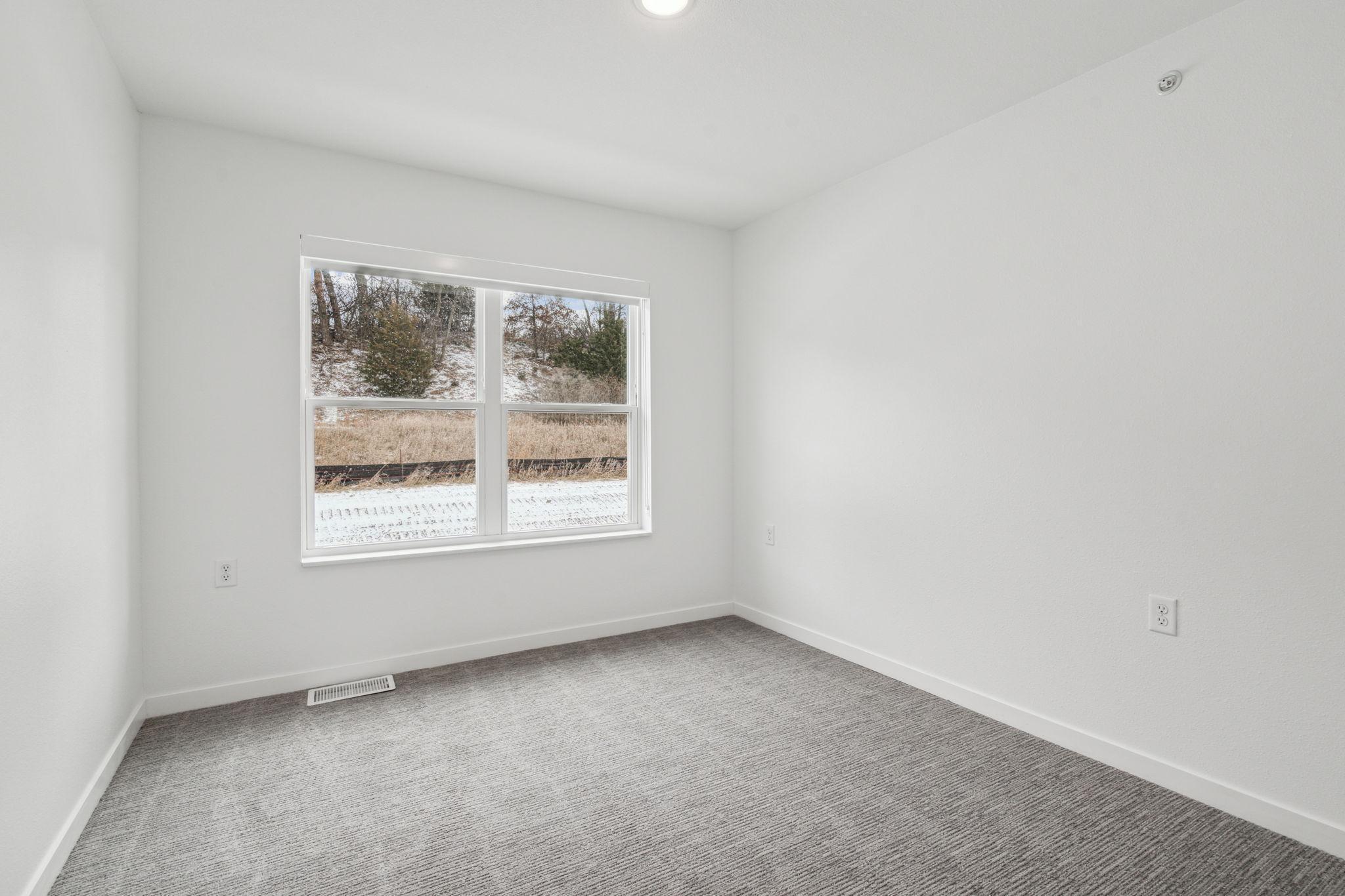 10042 Diffley Court Inver Grove Heights, MN 55077 - Photo 12 of 22